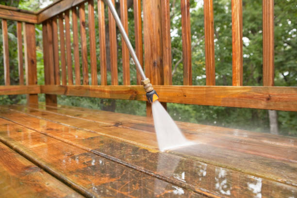 Best Roof Pressure Washing  in Madison Center, CT